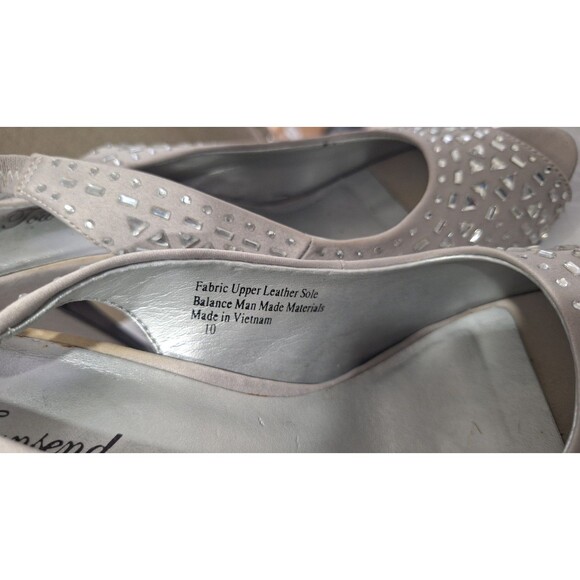 Used Sliver Lulu Townsend Pumps Size 10 - Picture 7 of 10